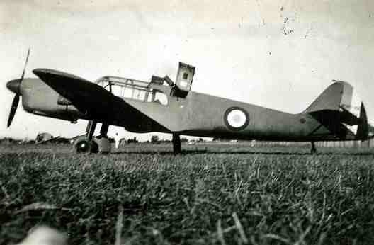 Un Caudron Simoun de l'armée de l'air